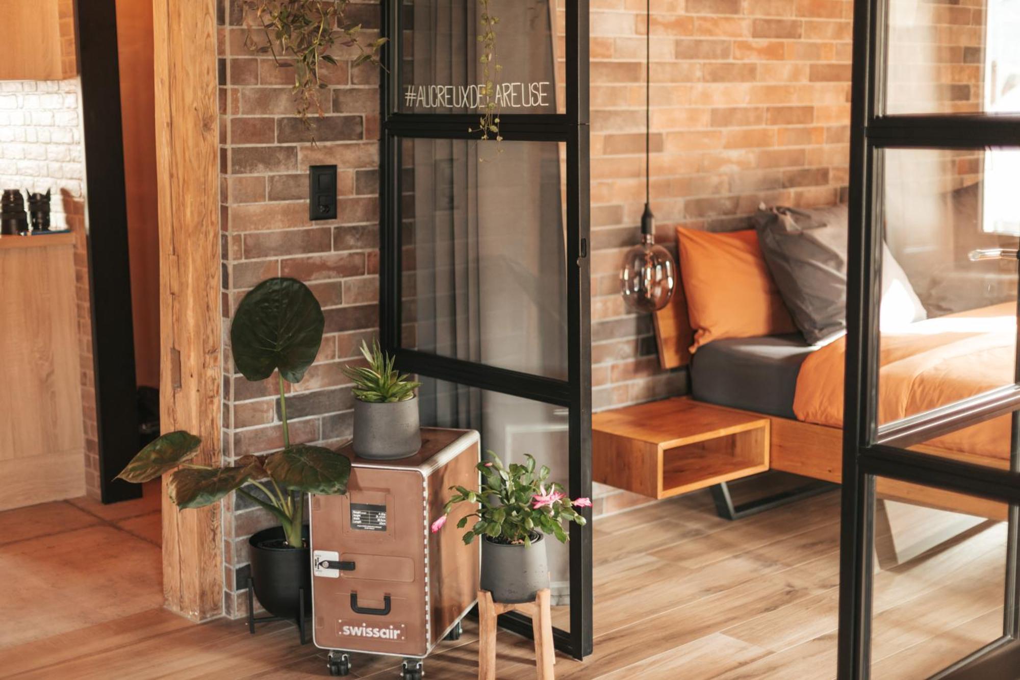 Appartement Thematique: Voyage Industriel Travers Exterior foto